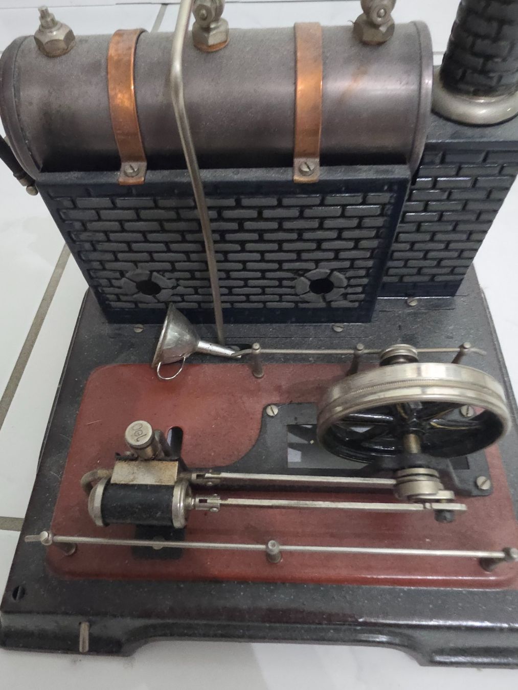 Modellbausätze & Standmodelle: stationäre Modell-Dampfmaschine – Gebraucht aus röschenz von Dave__ 4