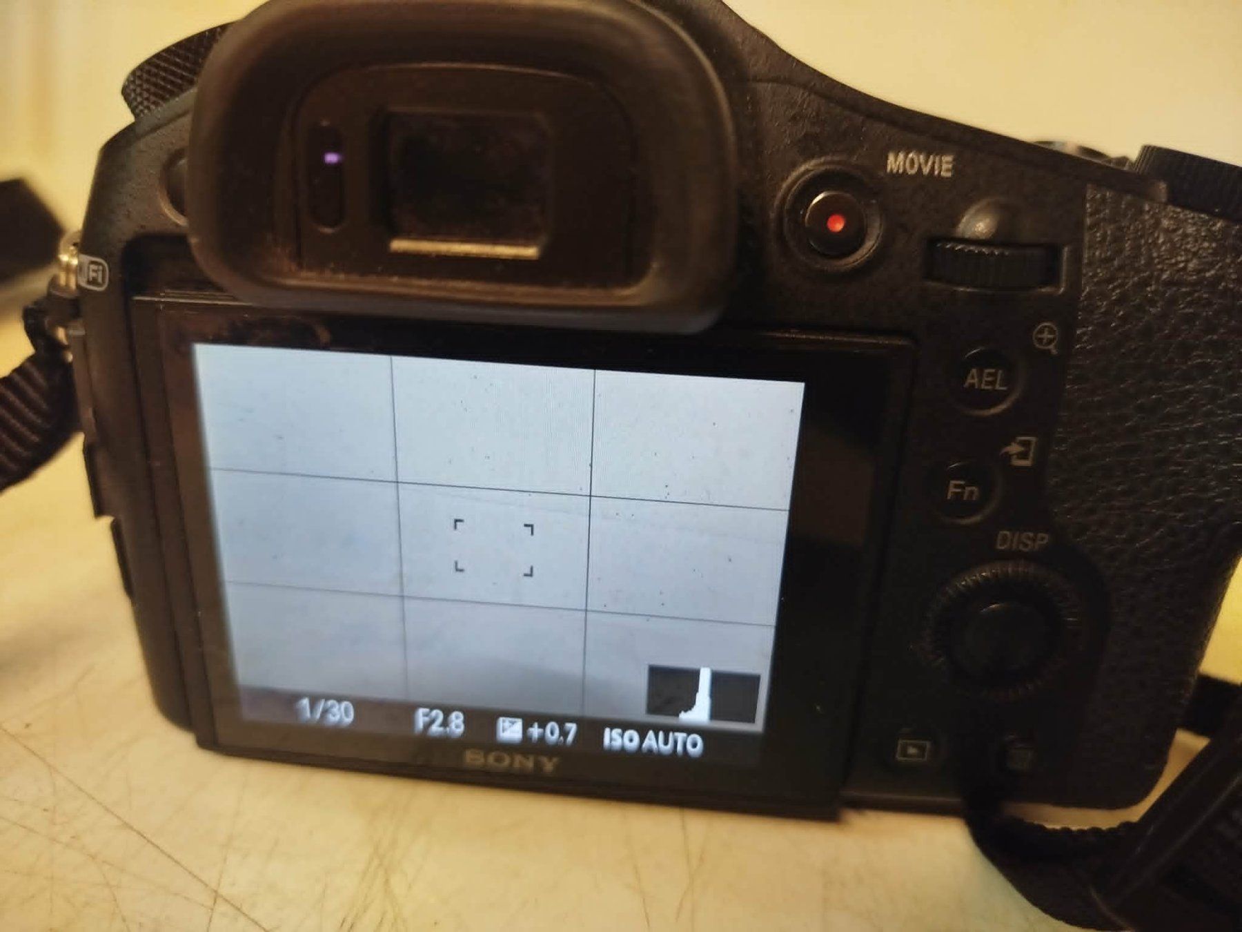 Sony Fotocamera: Sony RX10 – Usato da La Chaux-de-Fonds venduto da Emmaus2300CDF 8