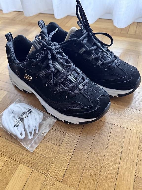 Scarpe da donna: Skechers  – Usato da Lupfig venduto da she_vfd6