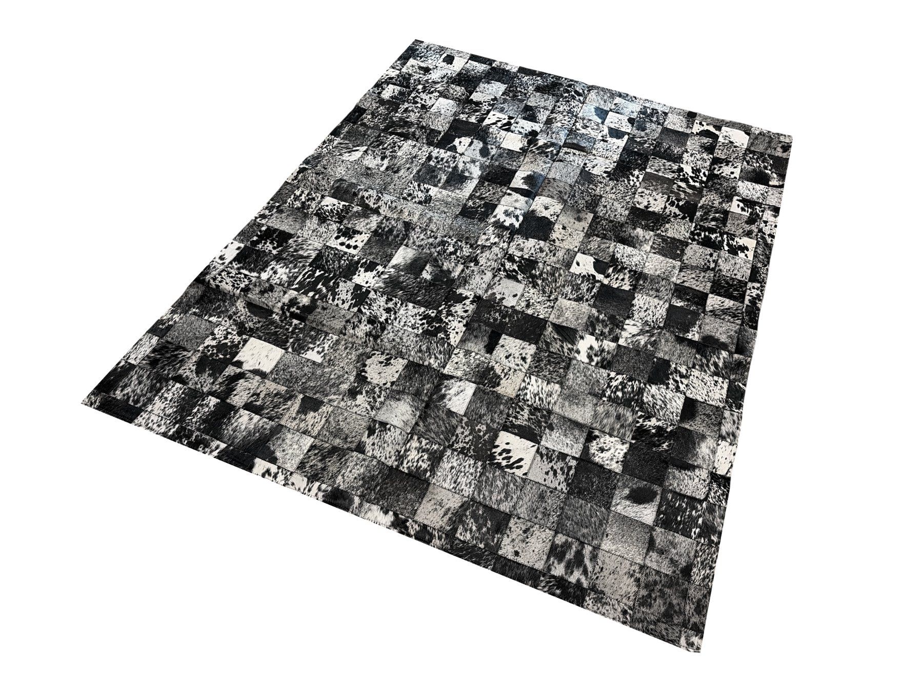 Tapis: Kuhfell Teppich Patchwork 150 x 200 cm – Neuf avec emballage d'origine à Arbedo par patagonialeatherrugs