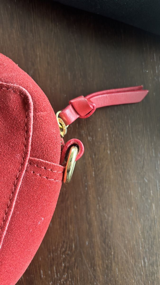 Borse da donna: Wildleder Umhängetaschen – Nuovo (secondo la descrizione) da Uetikon am see venduto da seller.2020 1