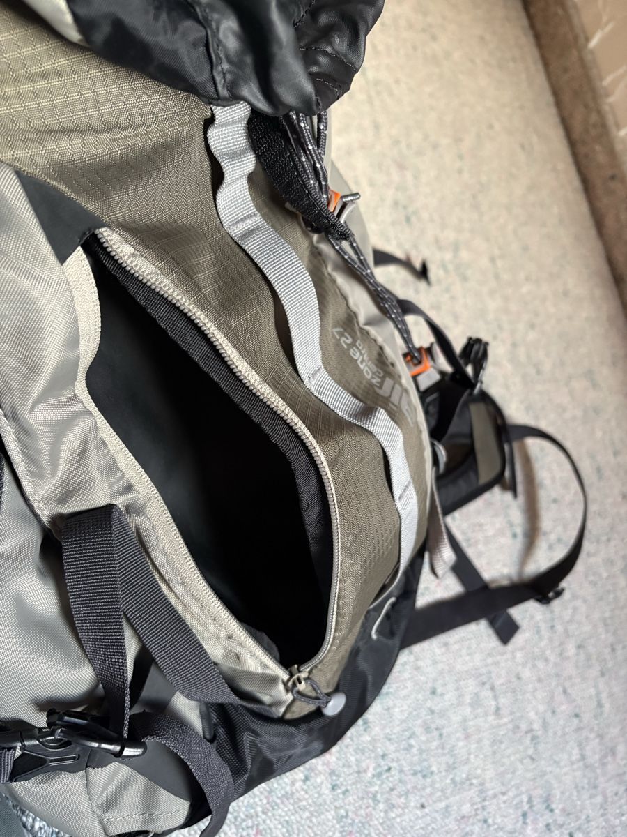 Lowe Alpine Zaini: Rucksack Lowe alpine air zone centro 27 – Usato da Tagelswangen venduto da lykainion 5