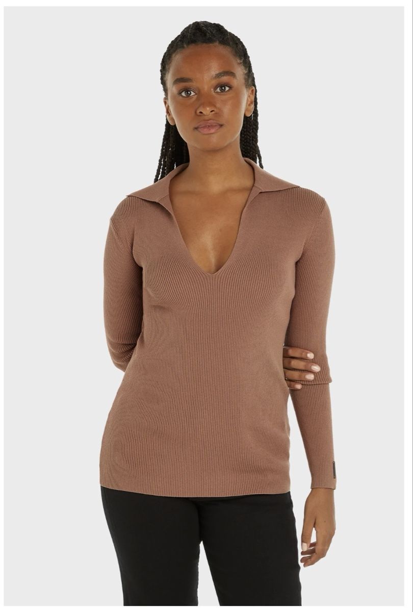 Calvin Klein Pulls & Sweat-shirts: Calvin Klein jamper  – D'occasion à Zürich par agi_j875 2