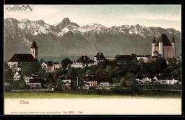 Thun, Schloss und Kirche vor Bergkulisse
