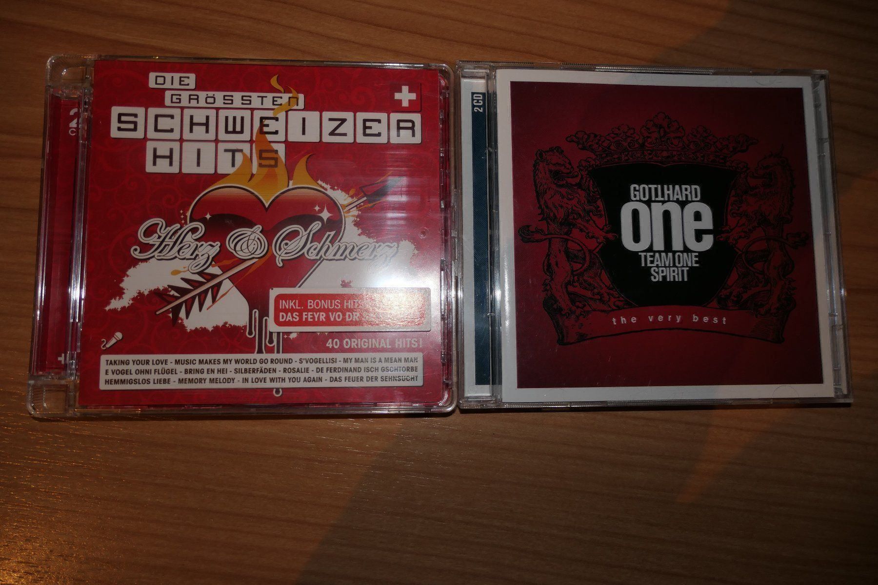 CDs: Schweizer Hits + Gotthard – D'occasion à Vordemwald par Esel04