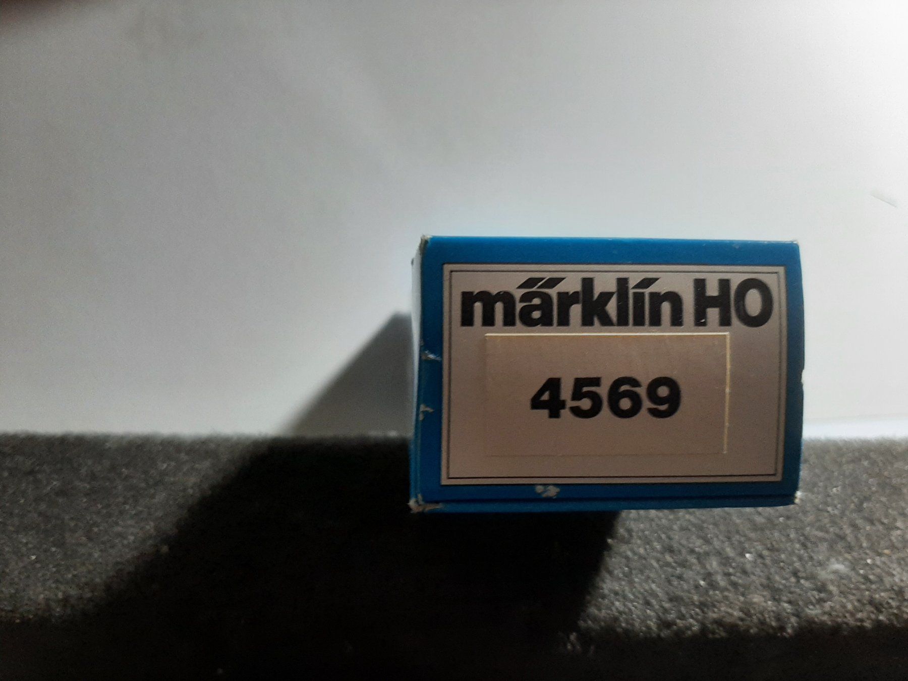 Märklin Modelleisenbahnen: MARKLIN 4669 – Gebraucht aus Avully von RIVALIS 6