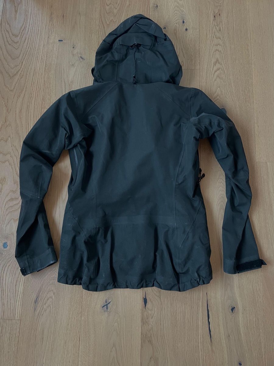 Helly Hansen Giacche: Helly Hansen Odin Pro Jacke, Gr. S – Usato da Altendorf venduto da peruzzo 1