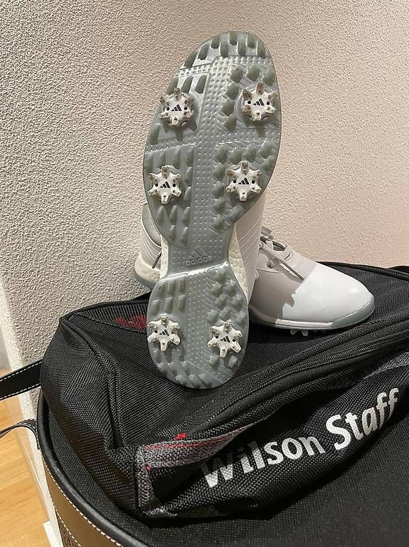 Adidas Damenschuhe: Adidas Adipower Golfschuhe   Größe 39 – Gebraucht aus Knonau von Scarrface 3