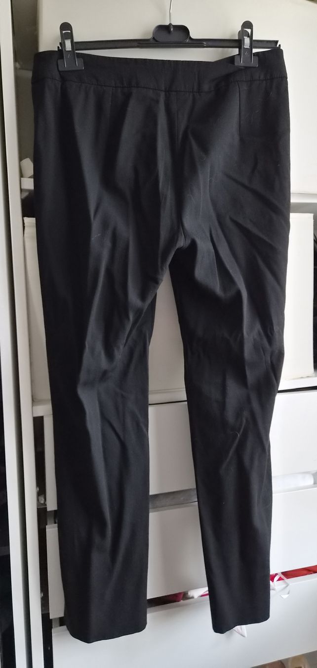 Armani Pantaloni: Emporio Armani Hose Gr. S – Usato da Frenkendorf venduto da Moon111 2