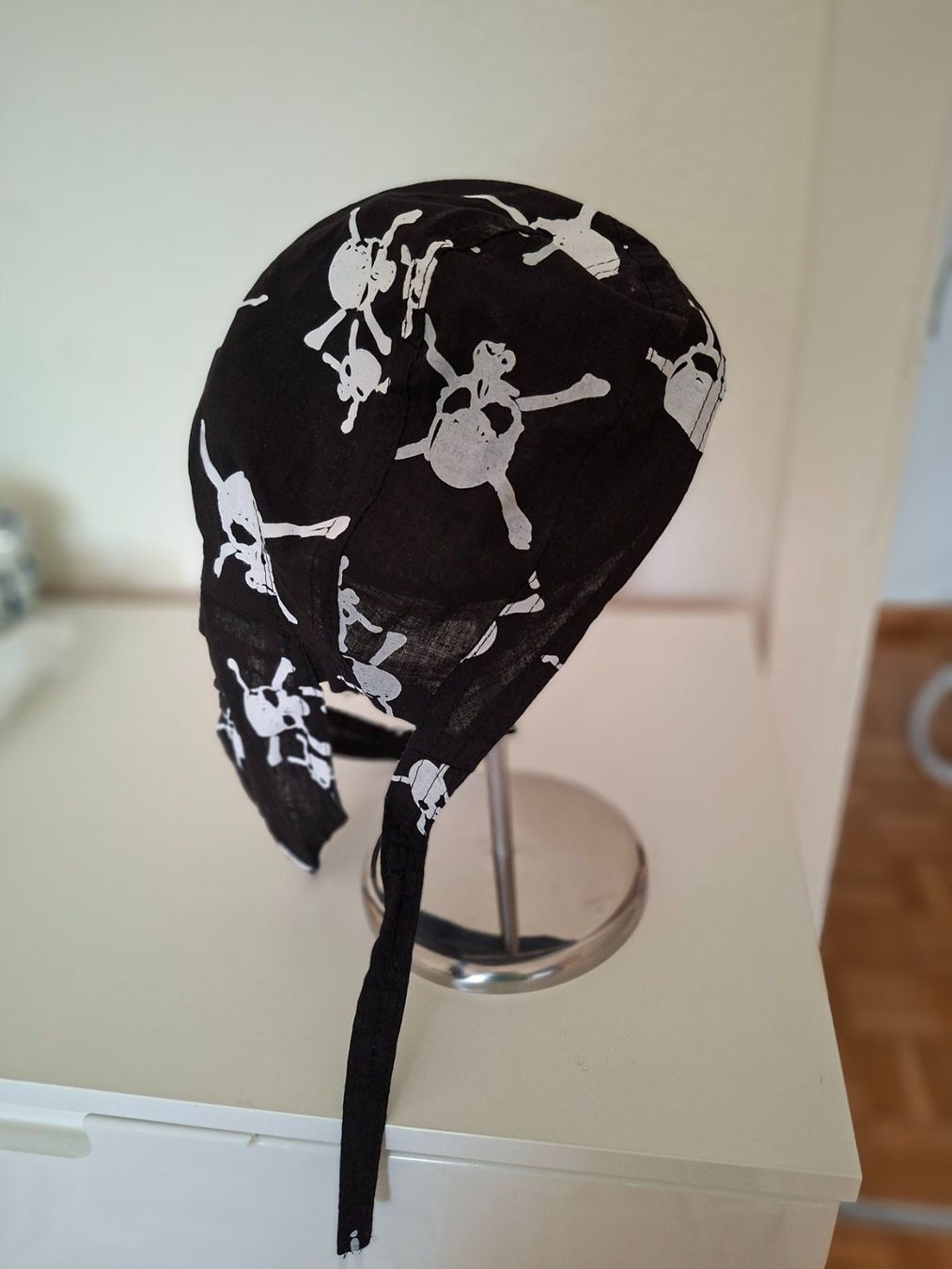 Costumi: Herren Piratenkostüm mit Accessoires – Usato da Suhr venduto da karapuzik 7