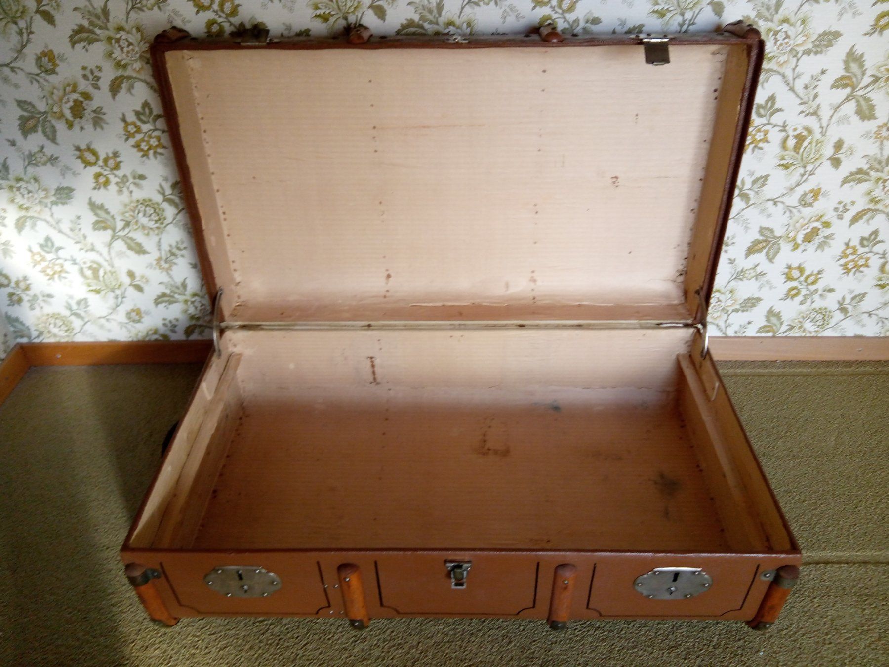 Valigie: Ueberseekoffer Jugendstil – Usato da Pratteln venduto da Zund-88-Funken 1