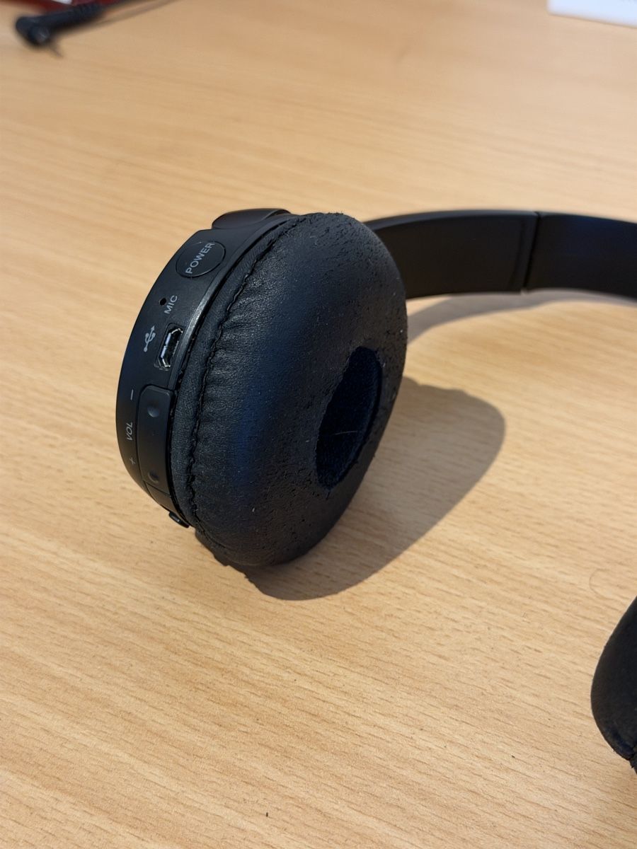 Sony Cuffie: Sony Bluetooth Kopfhörer  – Usato da Bonstetten venduto da man_zrt7 3