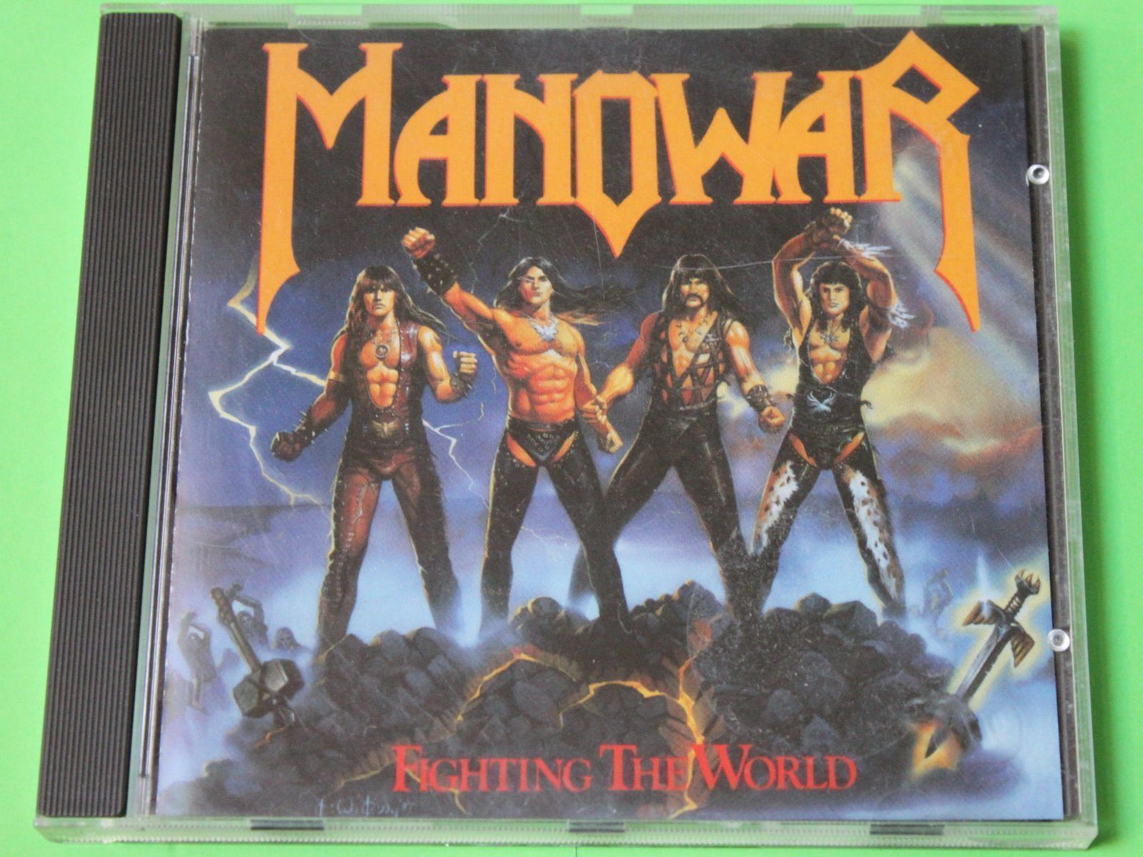 CD: MANOWAR - FIGHTING THE WORLDS 80s-CD 1987 – Usato da Tübach venduto da JamesStone 1