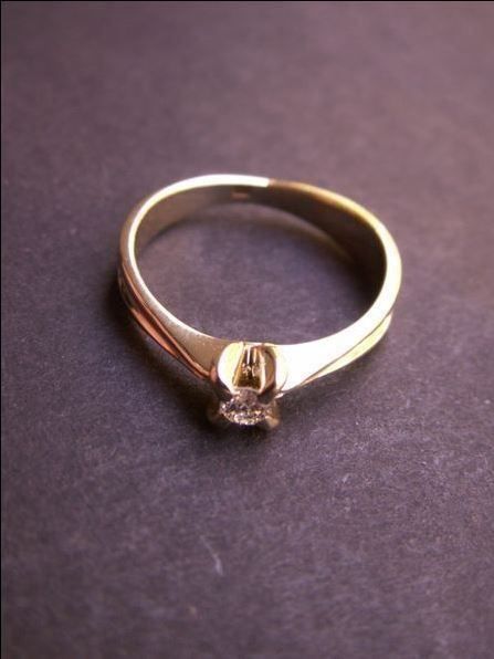 Anelli: Solitär Ring 585 Gold mit Brillant – Usato da Wald ZH venduto da Dasilver 9