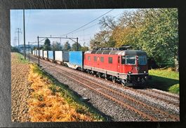 SBB Re 6/6 11677 «Neuhausen» mit G-Zug b. Attikon 17.10.2007