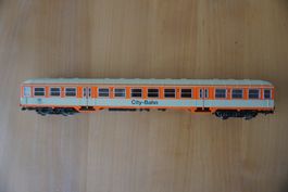 Piko 72218 HO City Bahn Pers.wg. 2.Kl.; passt zu Roco & Trix