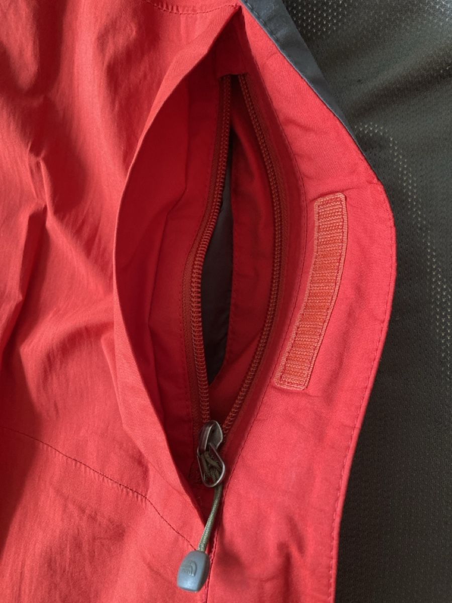 North Face Jacken: Regenjacke North Face – Gebraucht aus Binningen von chr_tb7s 4