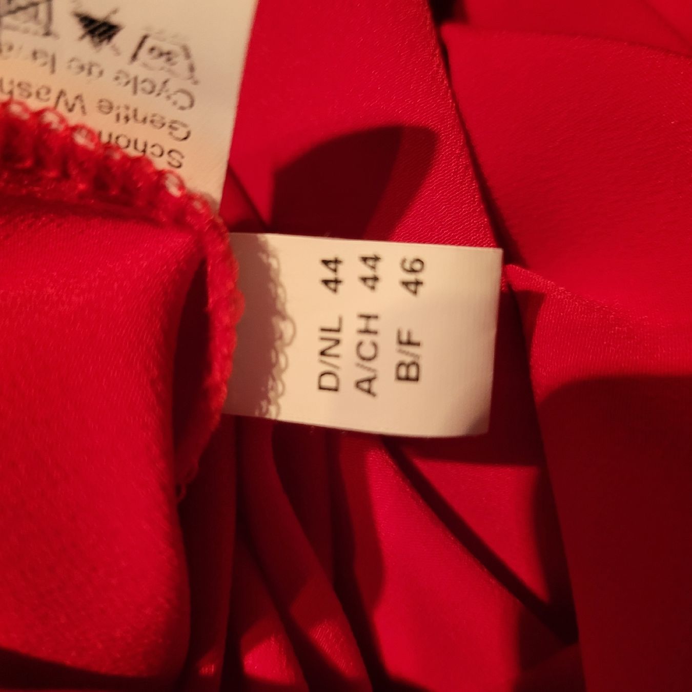 Blusen: Damenbluse – Gebraucht aus Schmerikon von 7855 5