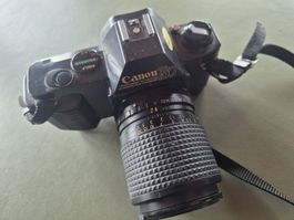 Canon T50 mit Zoomobjektiv - Analog Klassiker für Kenner!