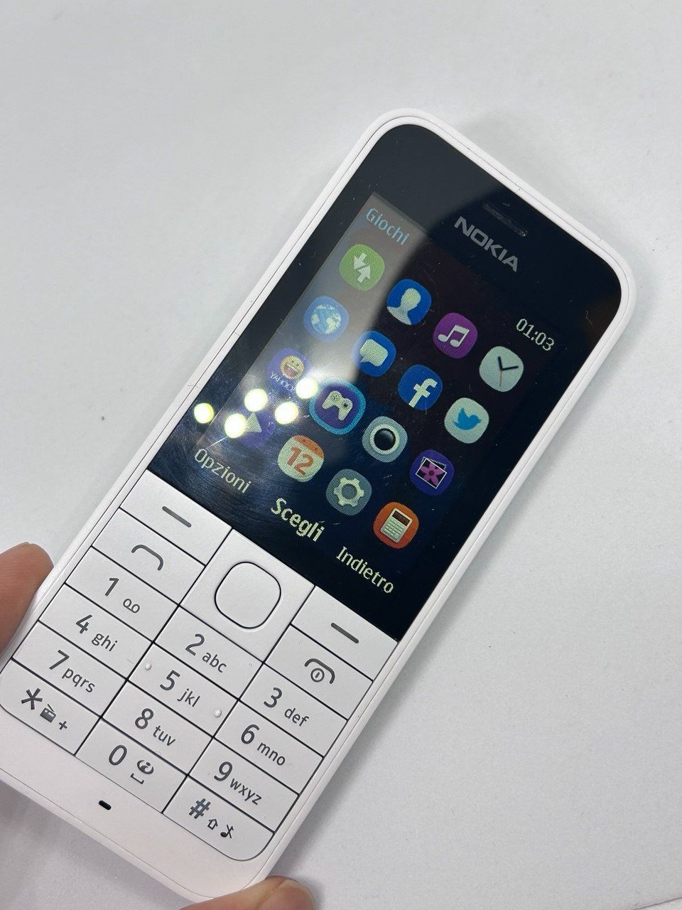Nokia Portables: Nokia 220 (Modello: RM-970) – D'occasion à Giubiasco par LorisVale 7