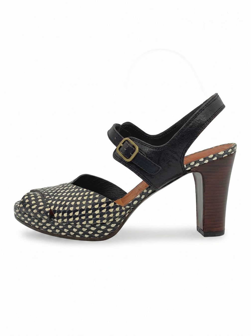 Chie Mihara Scarpe da donna: Chie Mihara Dotted Leather Platform EU 39 – Usato da Zürich venduto da shoe_shop