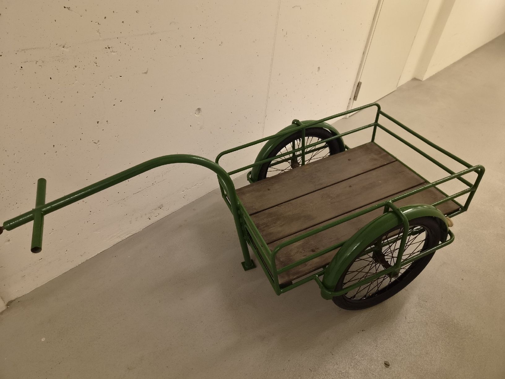 Anhänger: veloanhänger  – Gebraucht aus Riehen von mbahn 4