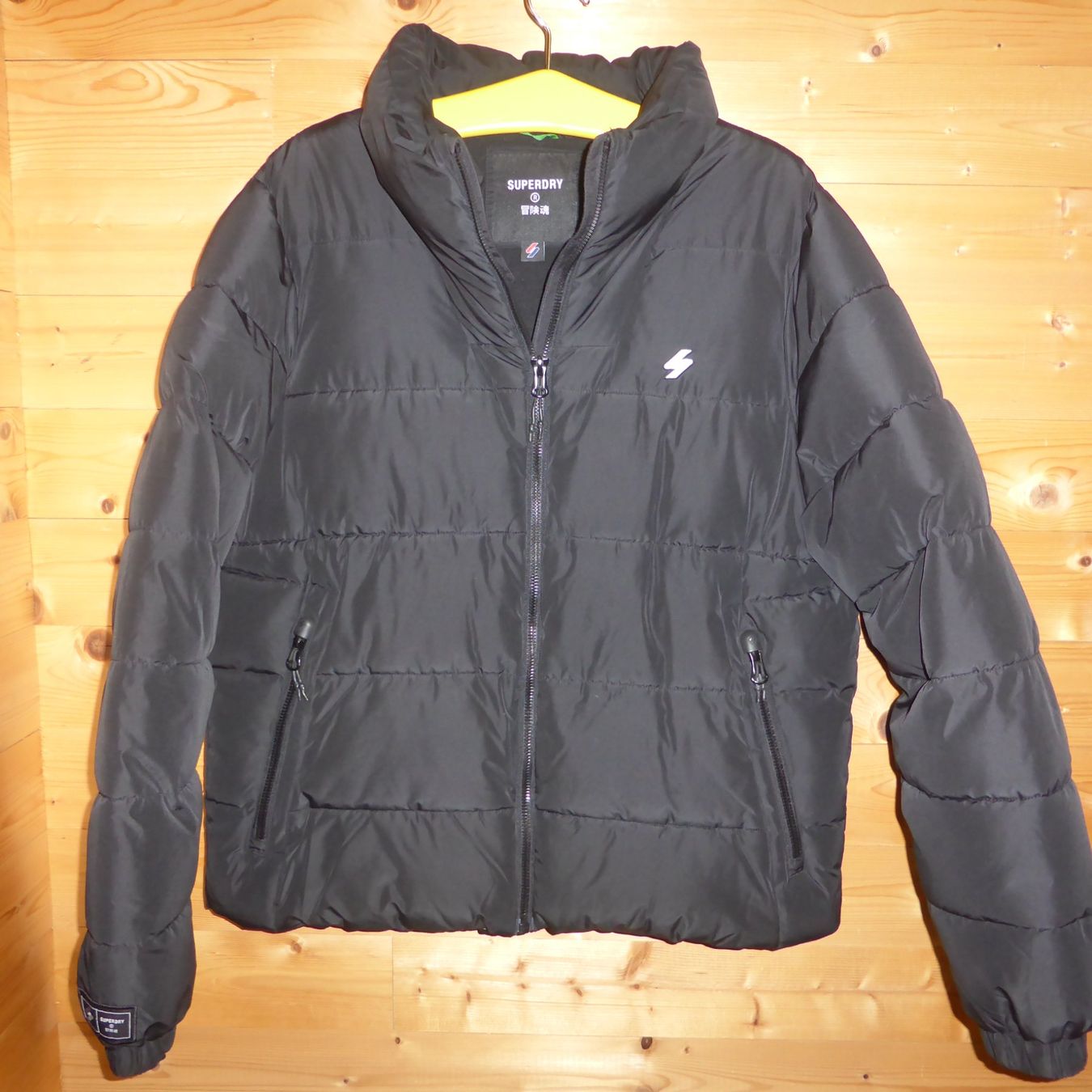 Superdry Giacche: Winterjacke SUPERDRY, Gr. 3XL – Usato da St.Gallen venduto da regenbogen5