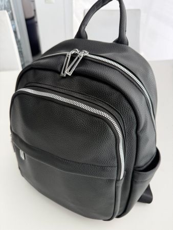 Rucksack Schwarz, Kunstleder Schwarz, mittlere Grösse, NEU
