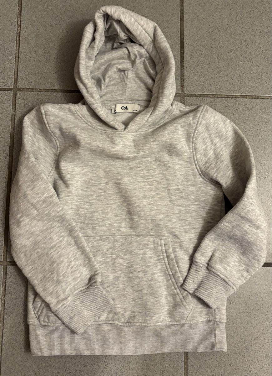 C&A Maglioni & Felpe: Grauer C&A Hoodie, Grösse 128 – Usato da Jegenstorf venduto da Annina0506