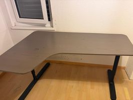 Eckschreibtisch, Masse 160 x 110cm, anthrazit