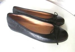 Bata Leder-Ballerinas, Nummer 39