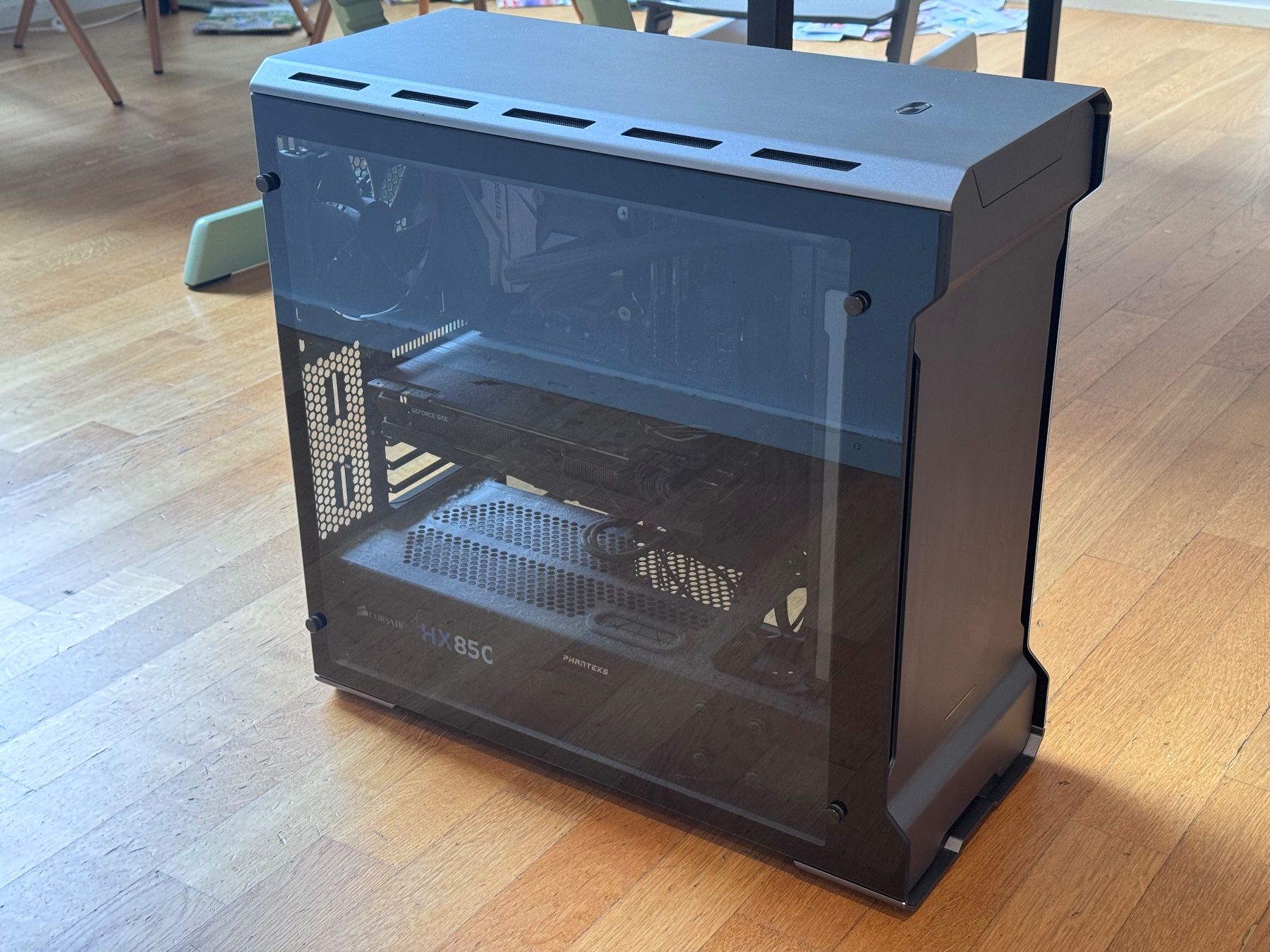 Asus PC: Gaming PC - Phanteks Gehäuse - 1080Ti - STRIX Set – Usato da Zürich venduto da xevious69