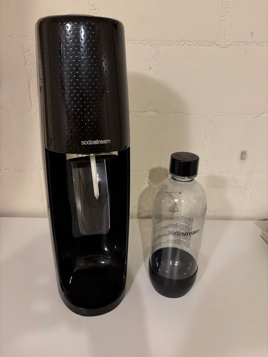 Sodastream Küchengeräte: Sodastream – Gebraucht aus le mont sur lausanne von Alecour