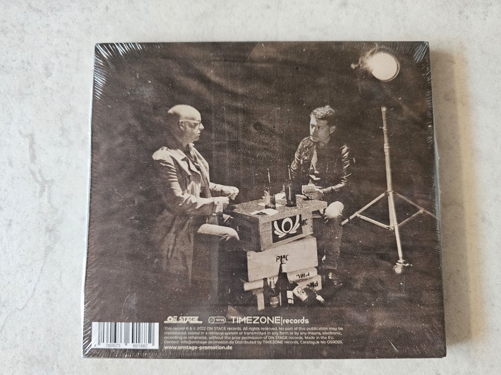 CDs: Space Elevator  -  Persona Non Grata  /  Fabrikneu – Neuf avec emballage d'origine à Schneisingen par backstore24 1