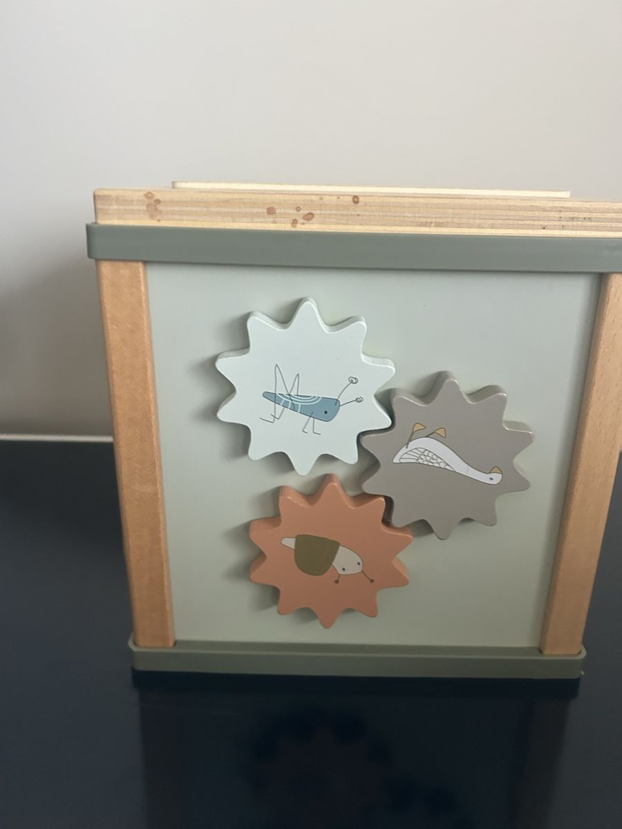 Spielzeuge: Little Dutch activity cube – Gebraucht aus Epalinges von kat_lyp6 2