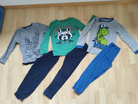 3 Pyjamas Junge Gr. 128/134