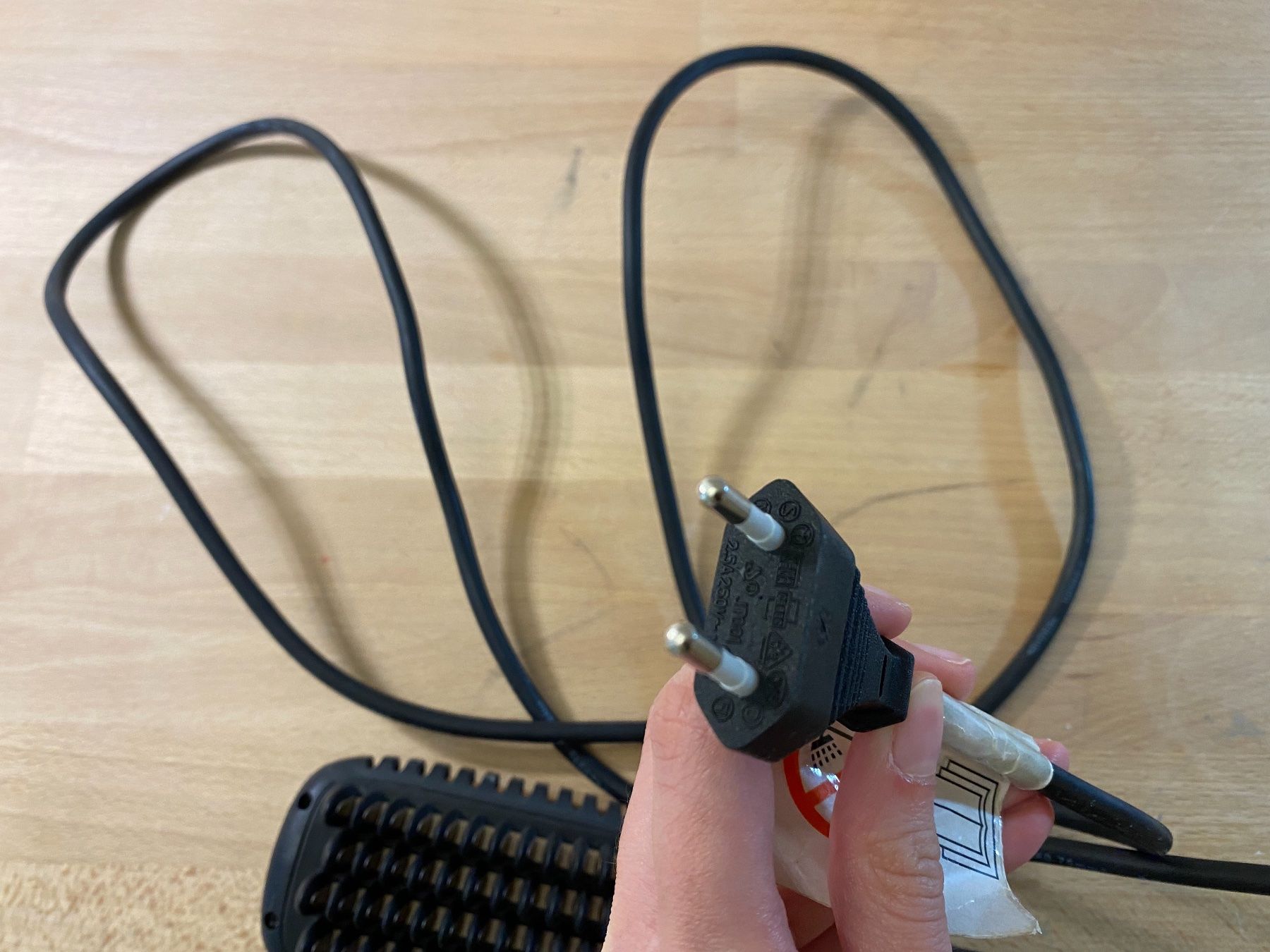 Autres soins des cheveux: Glättbürste – D'occasion à Cham par Eliissa 3