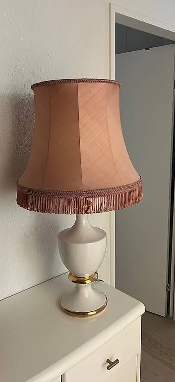 Lampen: Große Vintage Lampe / Tischleuchte  – Gebraucht aus Zürich von mar_7jfd