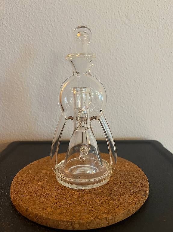 Narghilé: Donut Recycler Dab Rig 14mm – Usato da Winterthur venduto da fuc_b87p 1