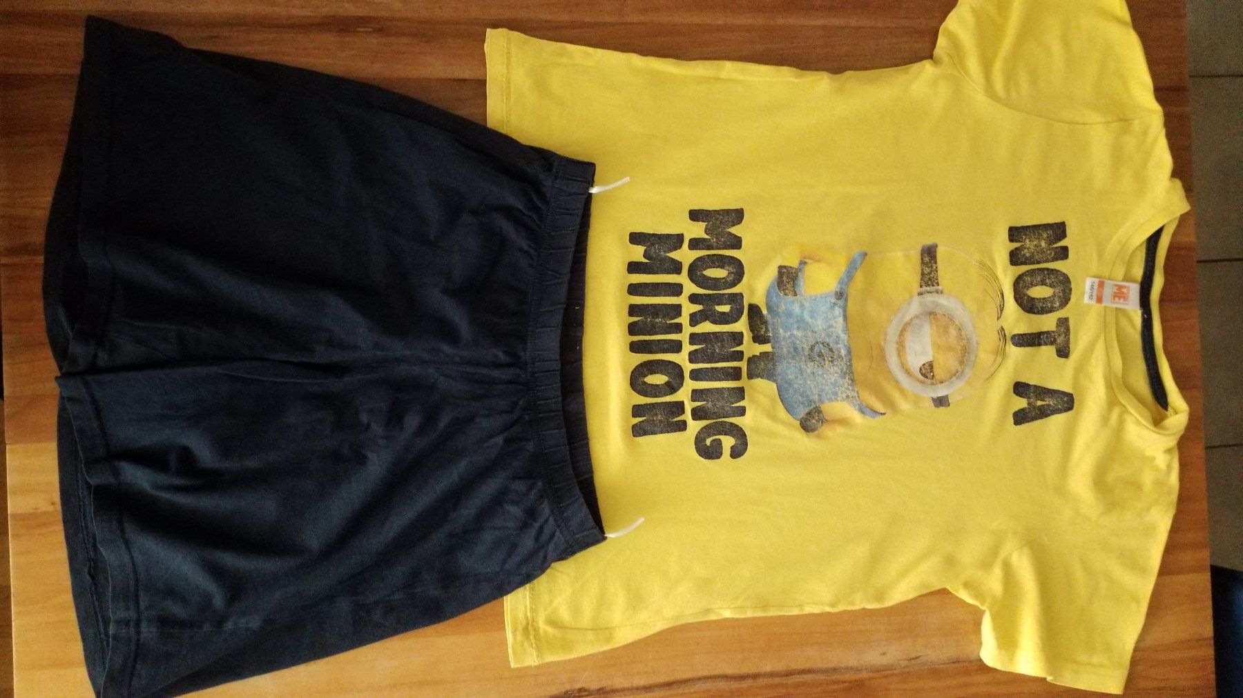 C&A Pigiama & Simili: Minion kurzarm Pyjama – Usato da Sachseln venduto da Cadfael1