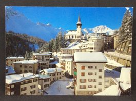 Arosa Dorf mit ev. Kirche