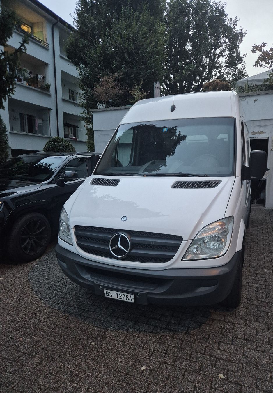 Mercedes-Benz Nutzfahrzeuge: Mercedes Benz Sprinter 313 CDI – Gebraucht aus Binningen von nik_knv5