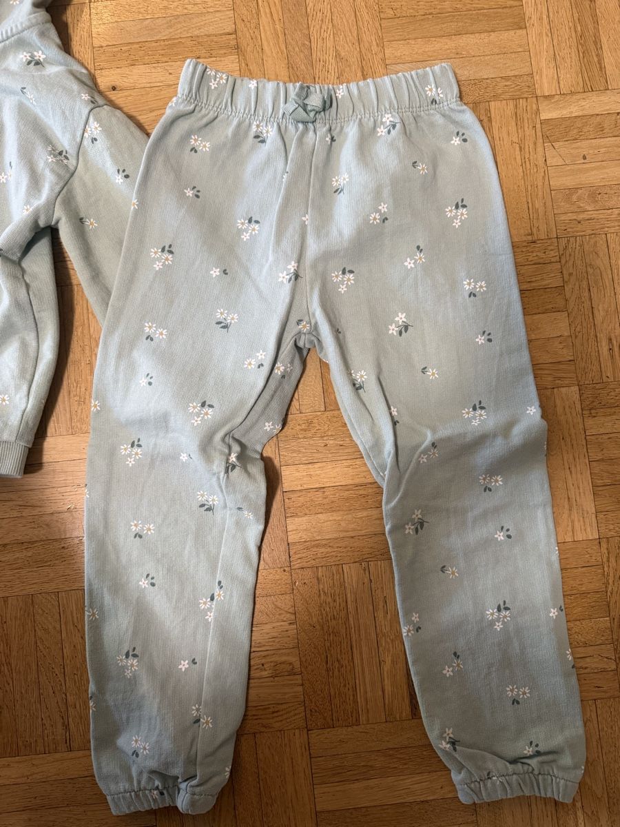 Lotti & Set di vestiti: Ensemble Waikiki LC 98/104 – Usato da La Tour-de-Peilz venduto da Leeleeka 2