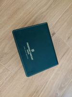 Frederic Constant box