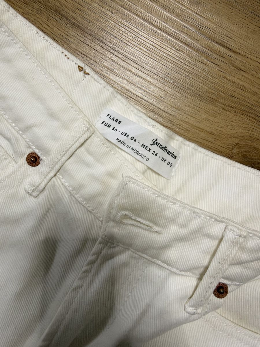 Stradivarius Jeans: Flared Jeans – D'occasion à Jona par lada-bennez 1