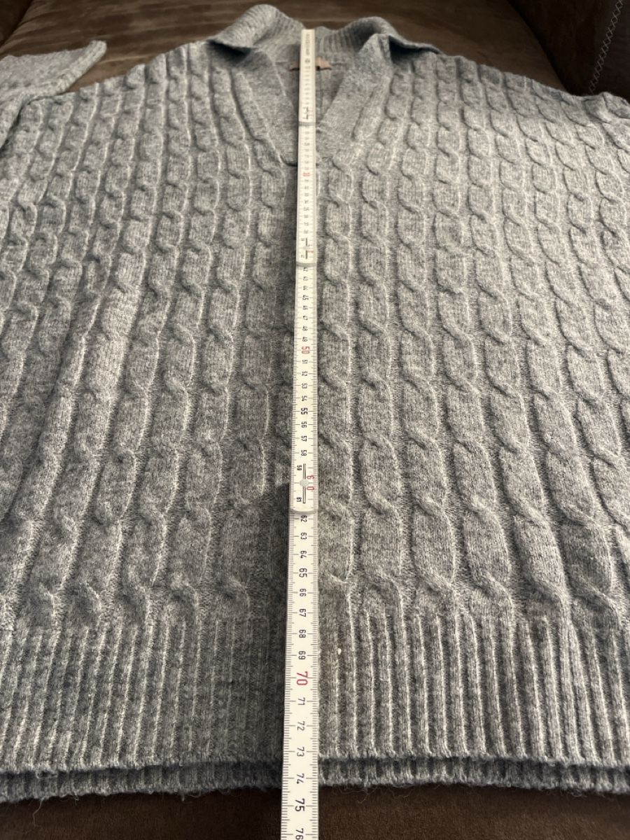 H&M Maglioni & Felpe: Grauer Strickpullover von H&M, Grösse S oversized – Usato da Kaisten venduto da saleforfun 4