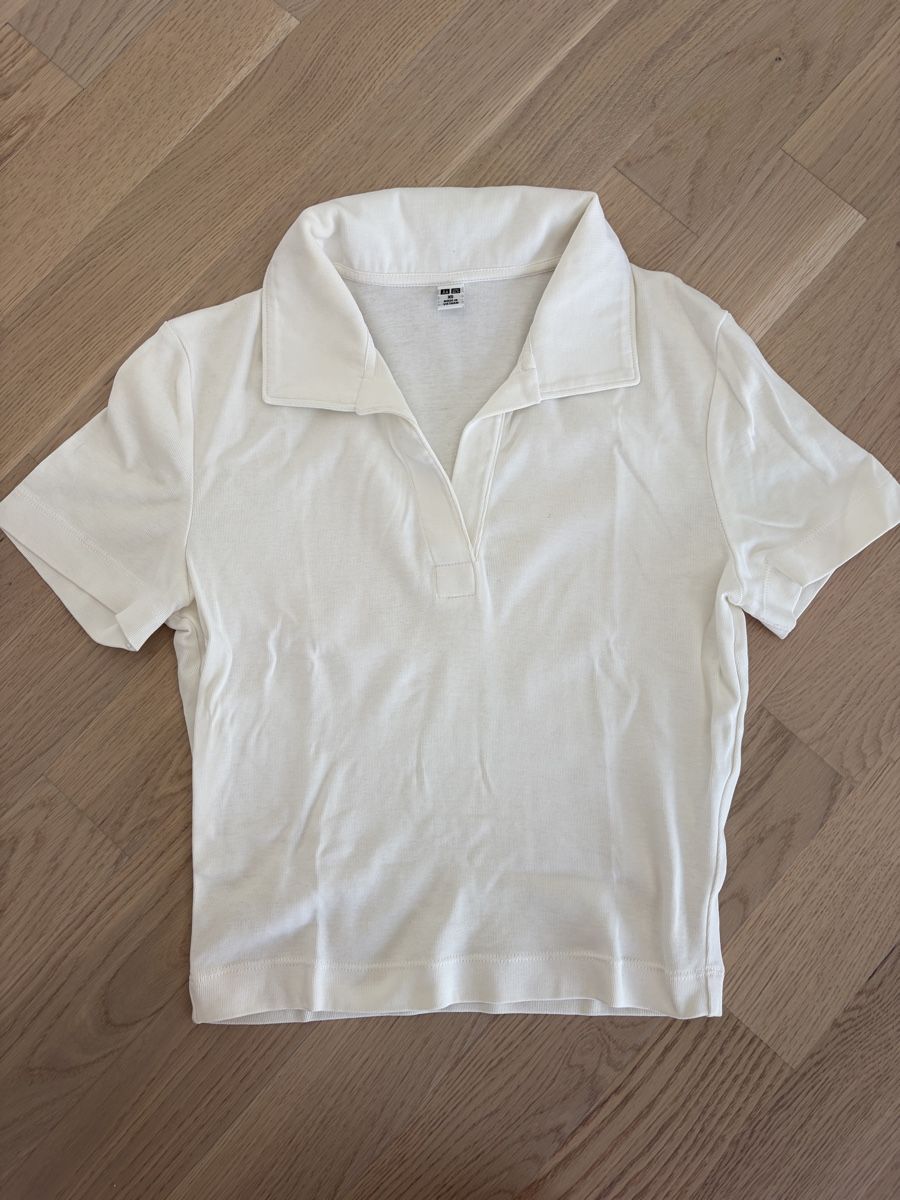Magliette Polo: Uniqlo Polo cropped – Usato da Au ZH venduto da eac_gm25