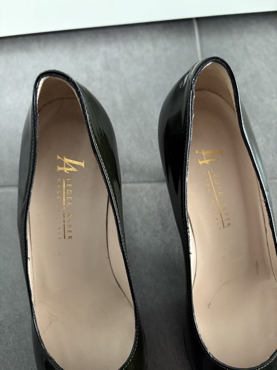 Scarpe da donna: Leder Pumps Gr. 37 dunkelgrün – Nuovo (secondo la descrizione) da Tagelswangen venduto da lykainion 1