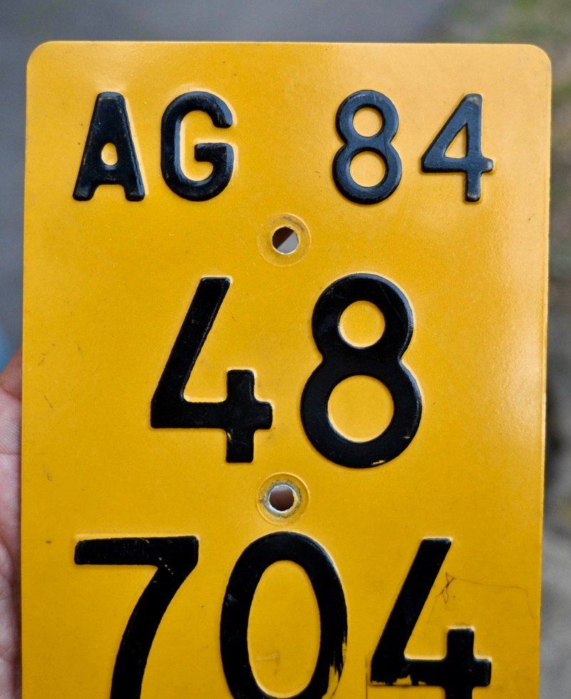 Schilder: Mofanummer AG 84 TÖFFLINUMMER 48704 – Gebraucht aus Pfaffhausen von mono_rec 3