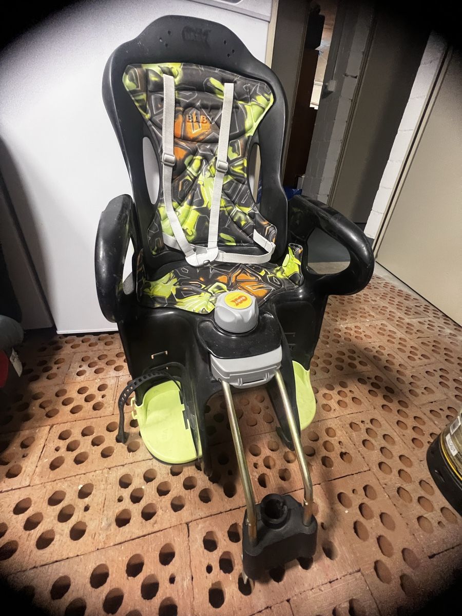 Pezzi di ricambio: Velo-Kindersitz – Usato da Schönenwerd venduto da Csportivo 4